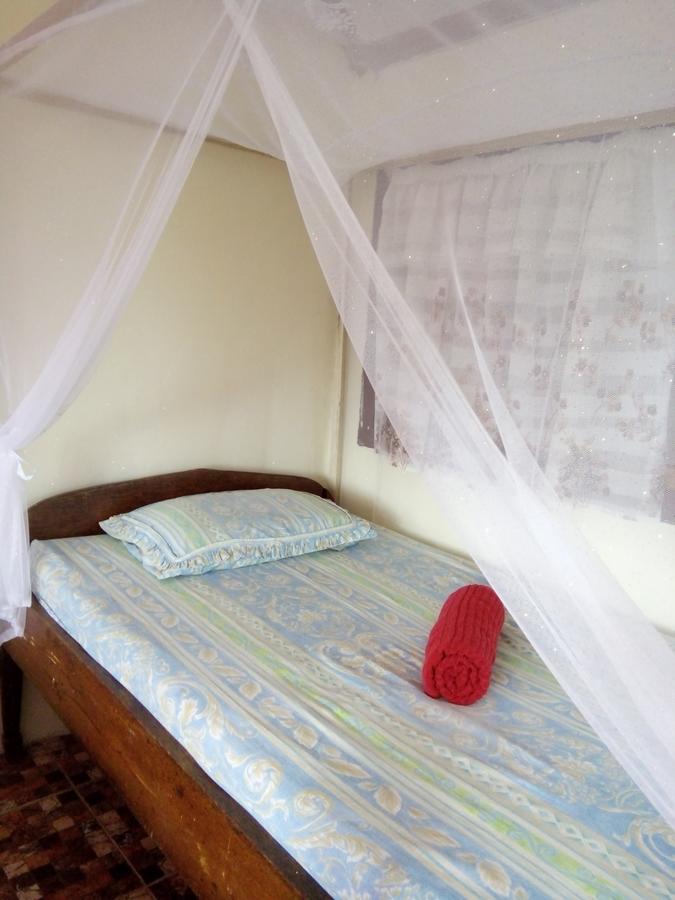 Novita Homestay Bunaken Luaran gambar