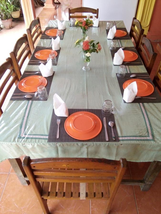 Novita Homestay Bunaken Luaran gambar