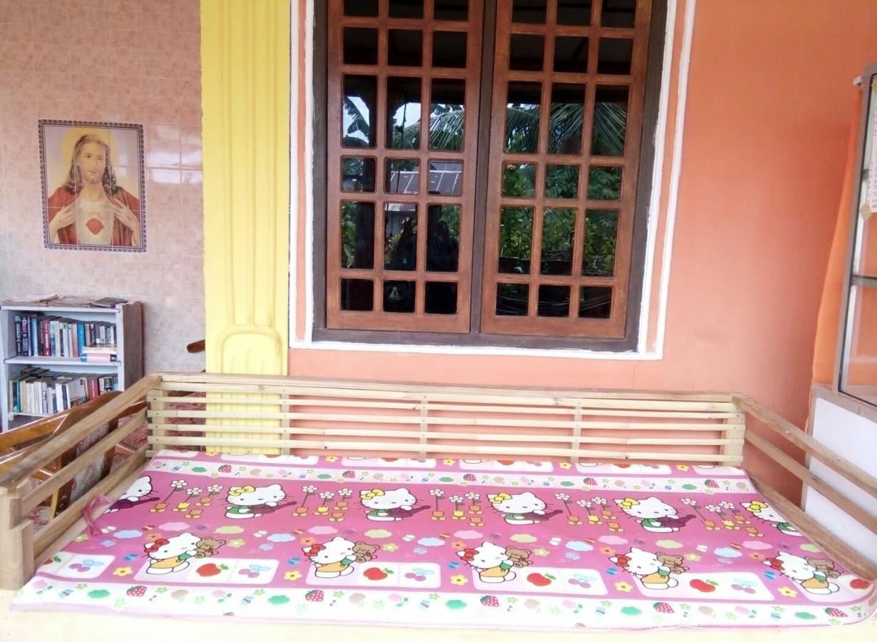 Novita Homestay Bunaken Luaran gambar